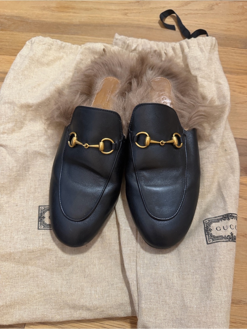 Gucci Black Leather Fur-Lined Horsebit Mules